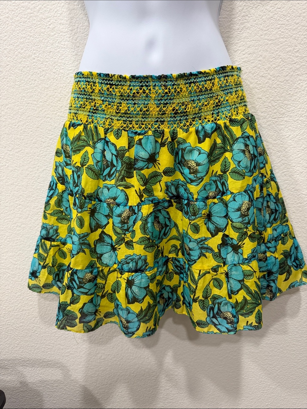 Alice + Olivia Yellow Floral Smocked Waist Skater Skirt with Teal Blooms